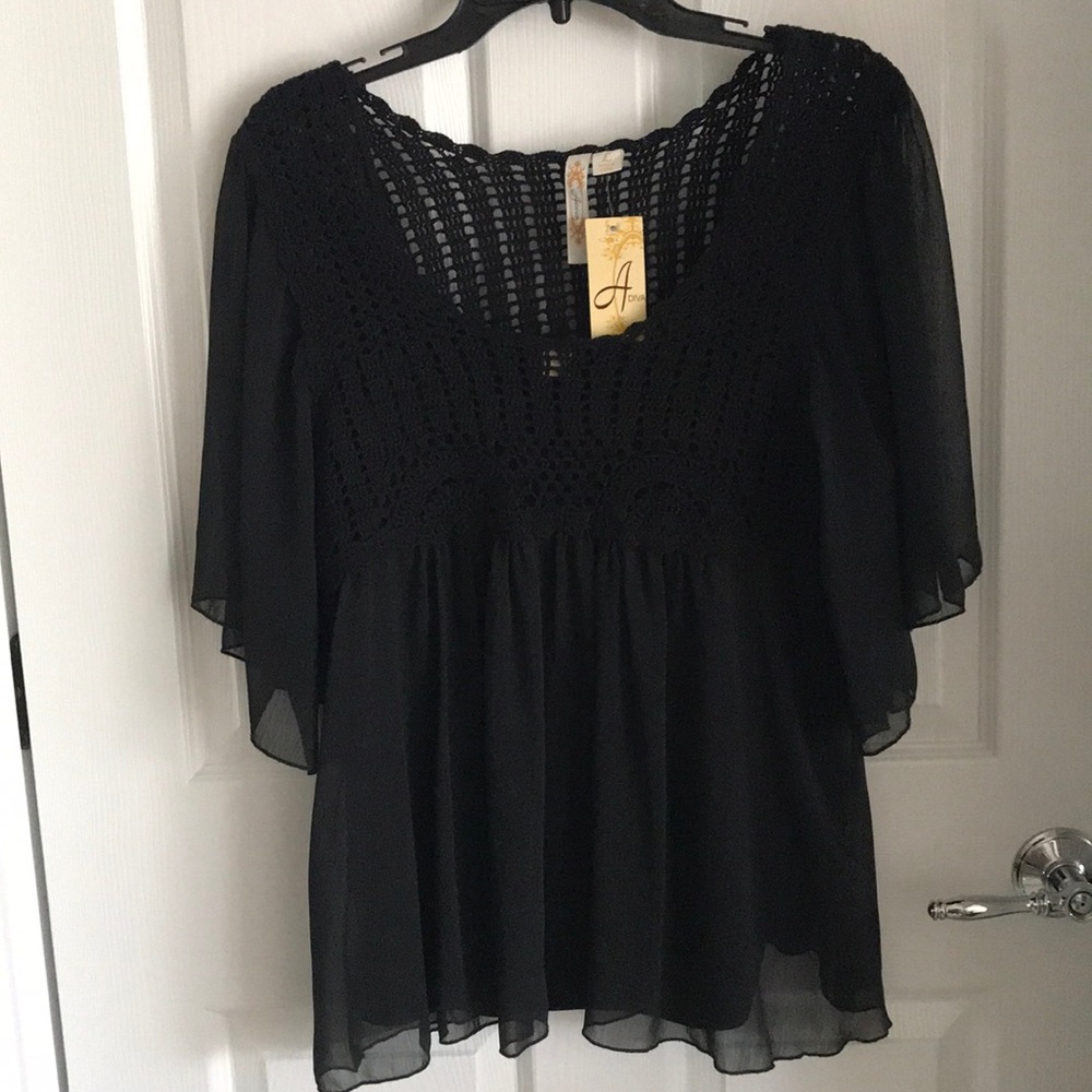 SHEER FLOWY TOP /CROCHET YOKE w/UNDER TANK-NEW